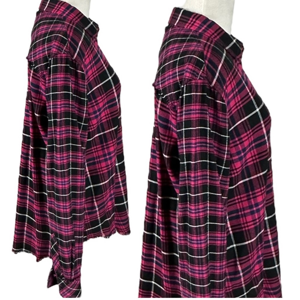 Rails Plaid Button Down Shirt Size Medium - image 3